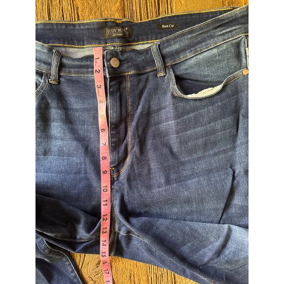 Judy Blue Boot Cut Raw Hem Jeans - Picture 9 of 10